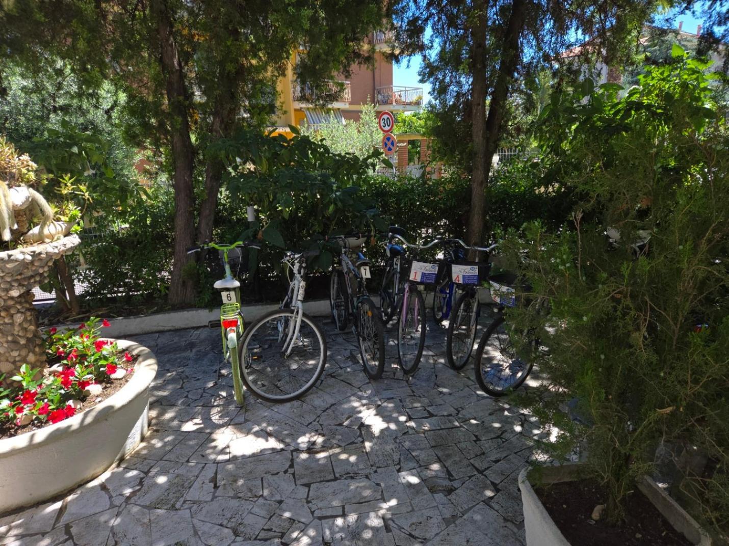 La Fontanella Bed & Breakfast *